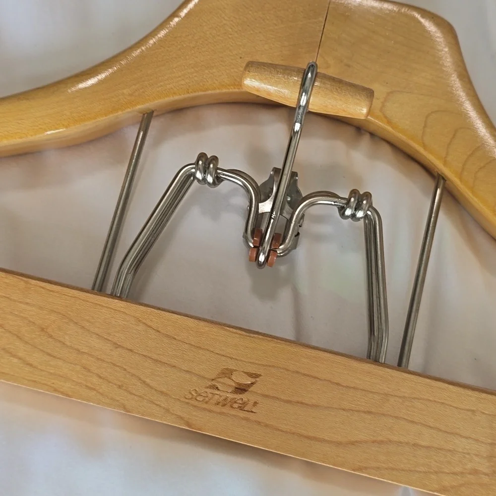 Setwell Vintage Wooden French Collar Deluxe Suit Hanger with Pant Clamp